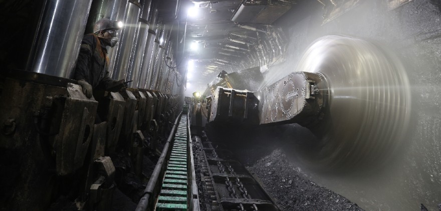 Raspadskaya Coal Company launches video analysis system to control PPE use